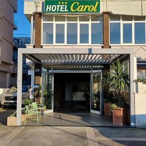 Hotel Carol